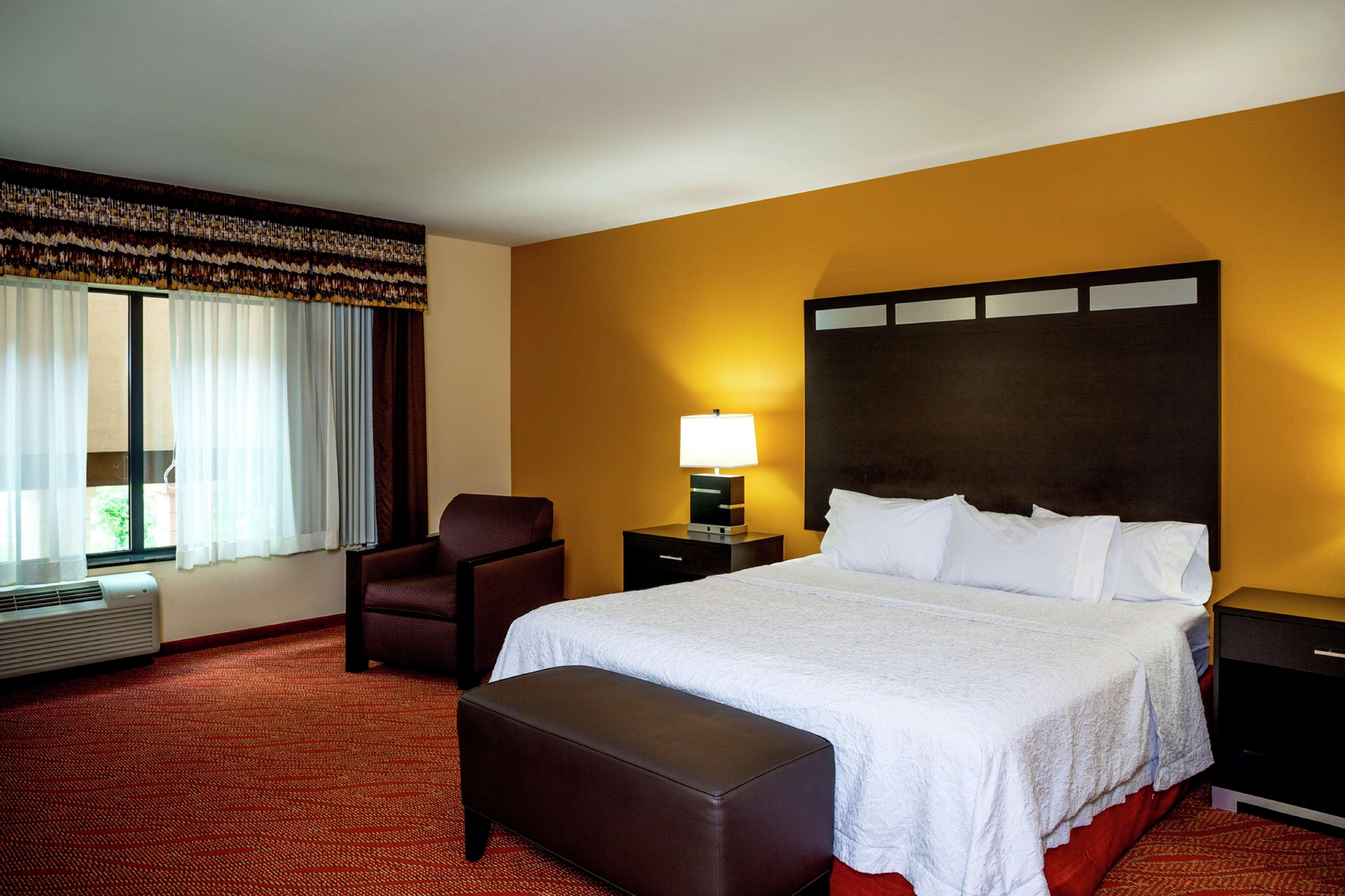 Hampton Inn Limerick Exterior photo