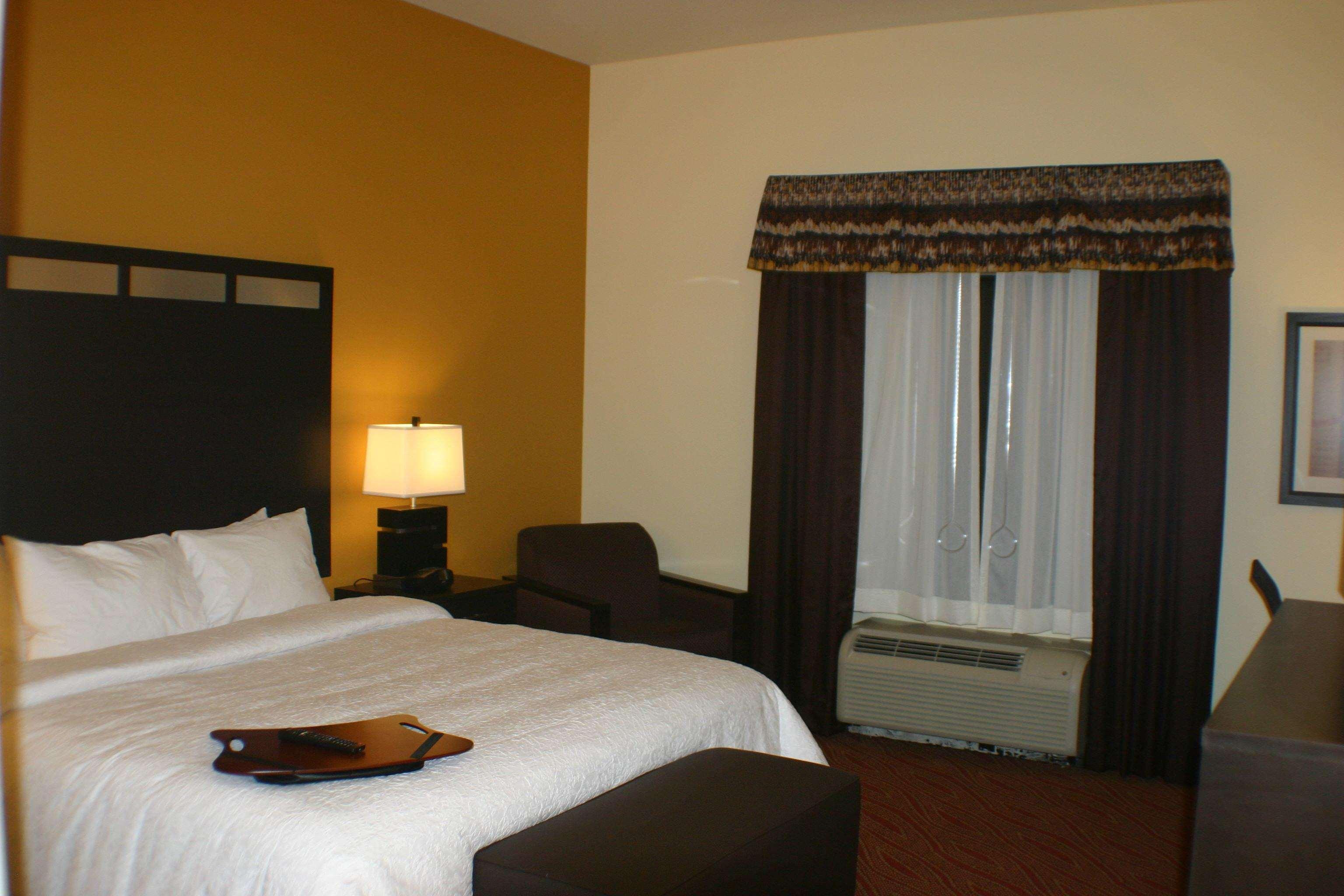 Hampton Inn Limerick Exterior photo