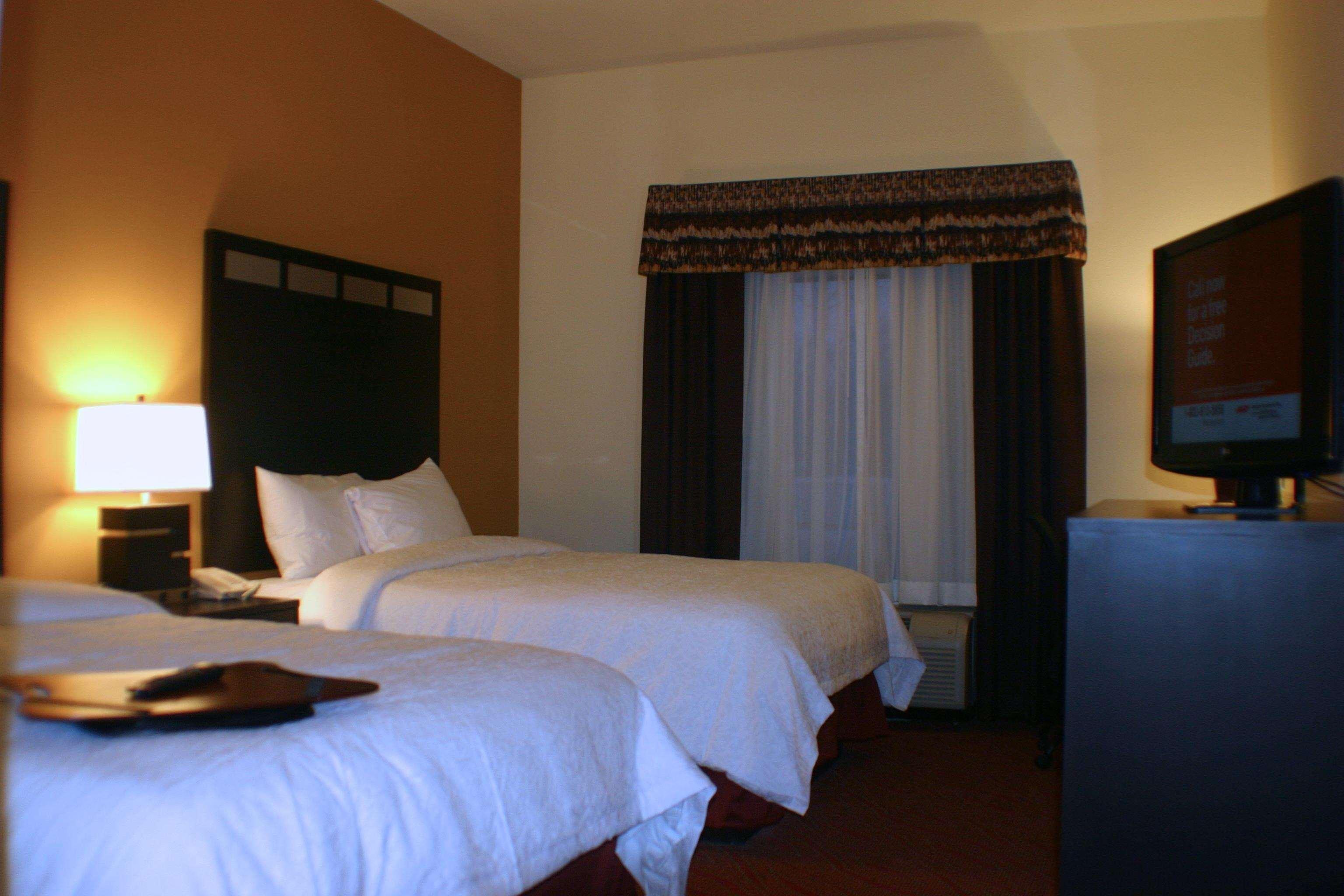 Hampton Inn Limerick Exterior photo