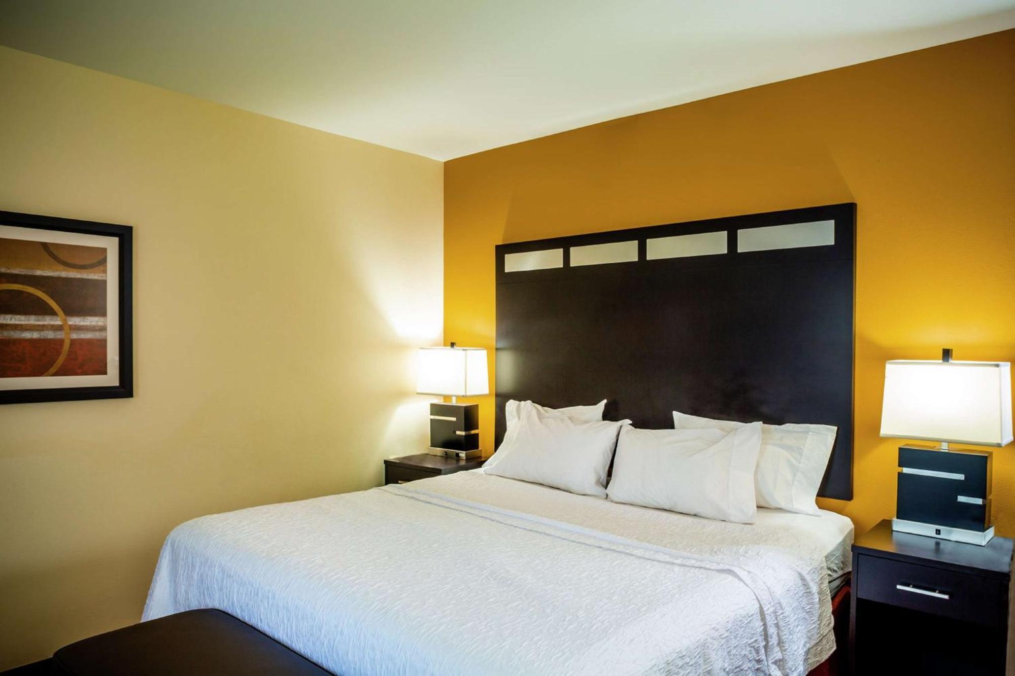 Hampton Inn Limerick Exterior photo