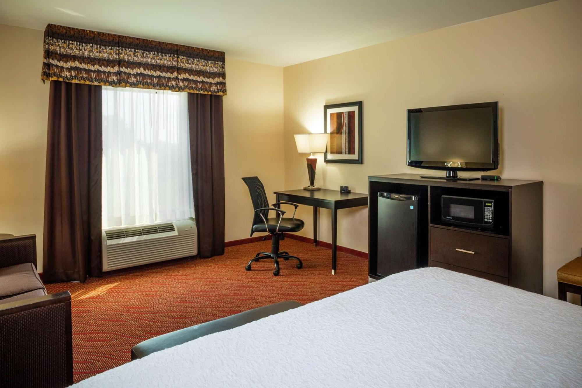 Hampton Inn Limerick Exterior photo